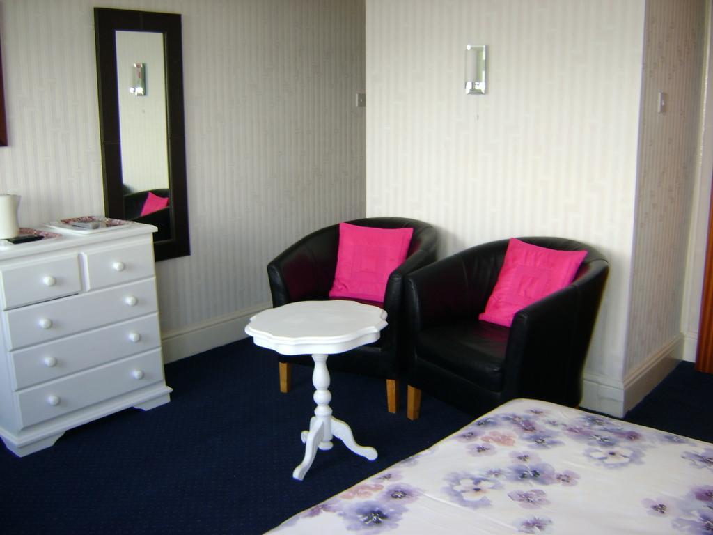 Athenry Guest House Blackpool Exterior photo